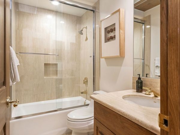 Luxury & Comfort 4 Bedroom Beaver Creek Vacation Residence