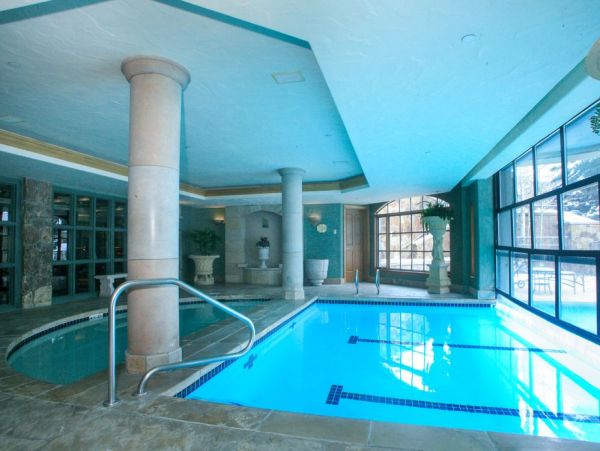 Luxury & Comfort 4 Bedroom Beaver Creek Vacation Residence