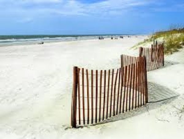 Walk To Beach, 6 Bed & 6 Baths Property