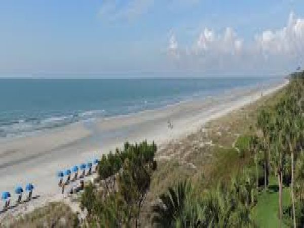 Walk To Beach, 6 Bed & 6 Baths Property