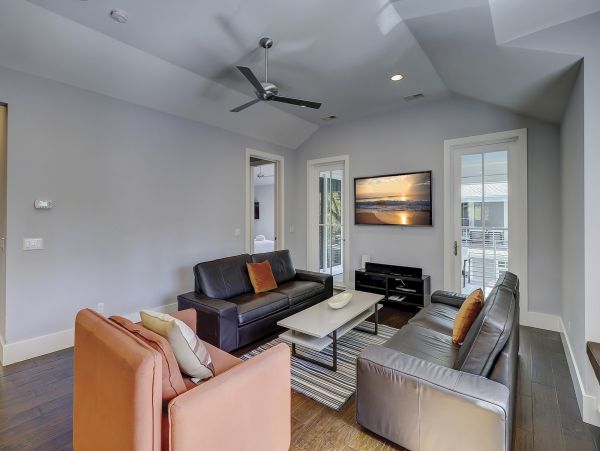 Five Bedroom Upscale Rental on Hilton Head