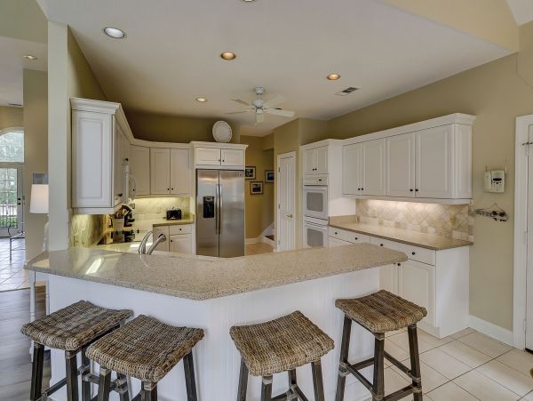 Walk to Beach Hilton Head Vacation Pool Home Five Bedrooms