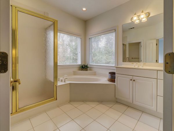 Walk to Beach Hilton Head Vacation Pool Home Five Bedrooms