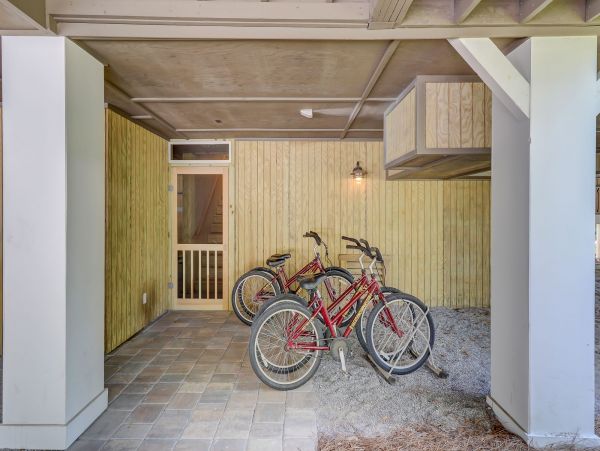 Hilton Head Vacation Rental with Pool, Hot Tub & Fire Pit