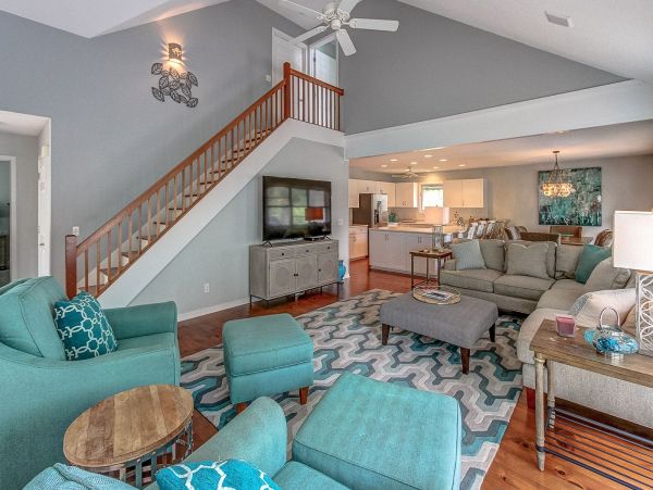 North Forest Beach 3 Bedroom Vacation Home Steps to Beach