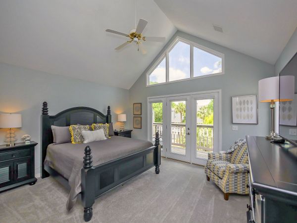 North Forest Beach 3 Bedroom Vacation Home Steps to Beach
