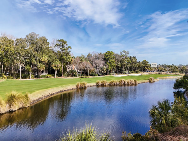 An Upscale Coastal Retreat On Hilton Heads Gold Coast