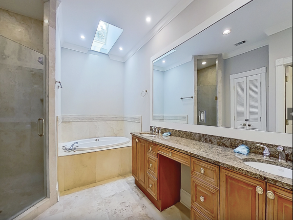 An Upscale Coastal Retreat On Hilton Heads Gold Coast