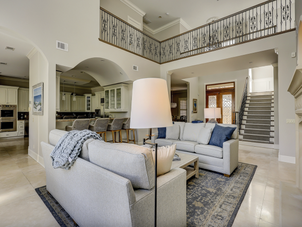 An Upscale Coastal Retreat On Hilton Heads Gold Coast