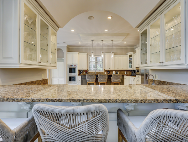 An Upscale Coastal Retreat On Hilton Heads Gold Coast