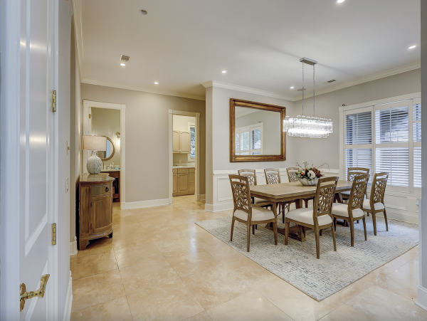 An Upscale Coastal Retreat On Hilton Heads Gold Coast