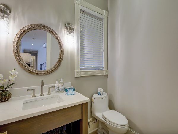 An Upscale Coastal Retreat On Hilton Heads Gold Coast