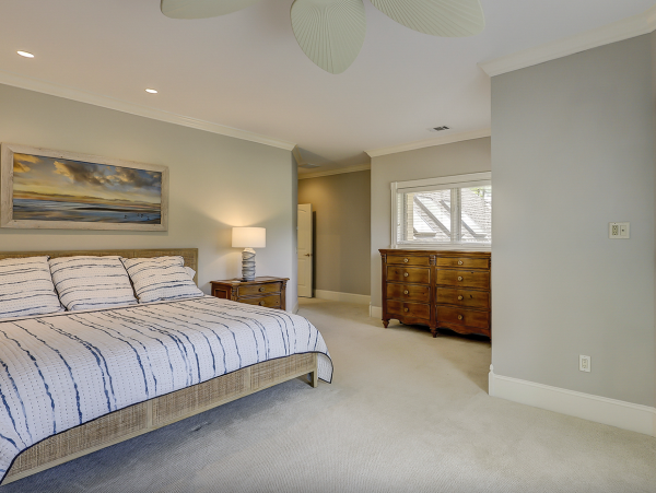 An Upscale Coastal Retreat On Hilton Heads Gold Coast