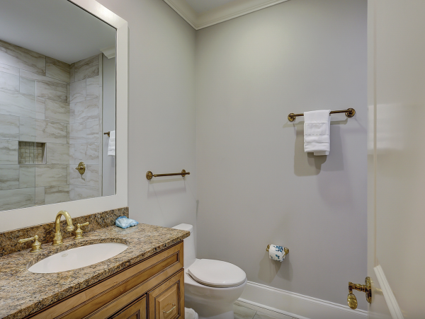 An Upscale Coastal Retreat On Hilton Heads Gold Coast