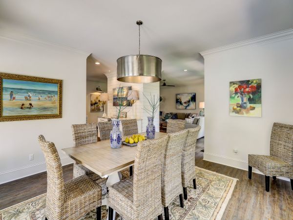 Spacious 4 Bedroom Vacation Home with Private Pool