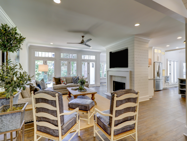 Spacious 4 Bedroom Vacation Home with Private Pool