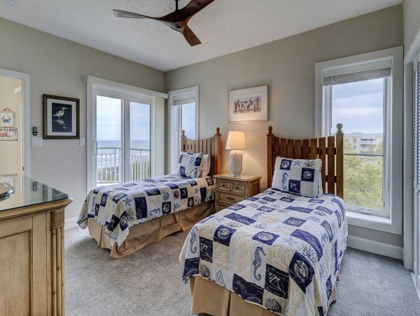 Oceanfront Vacation Villa in Hilton Head Island Sleeps 8