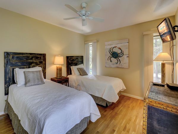 Hilton Head Luxury Four Bedroom Vacation Home Private Pool