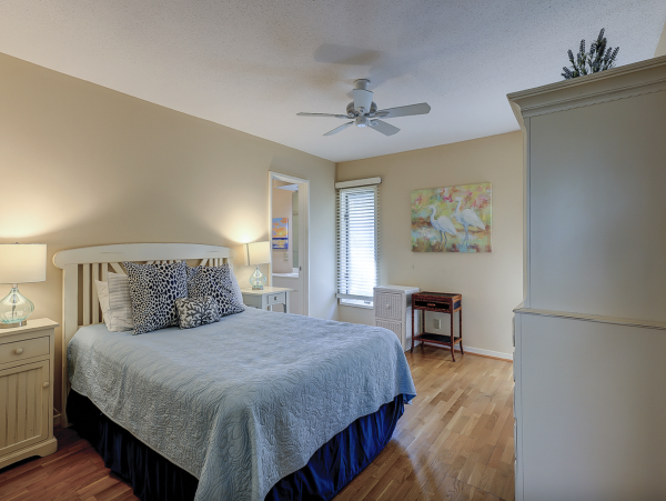 Hilton Head Luxury Four Bedroom Vacation Home Private Pool