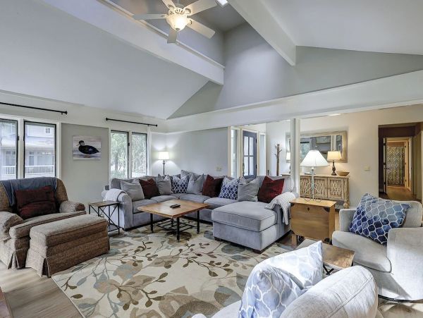 Hilton Head Luxury Four Bedroom Vacation Home Private Pool