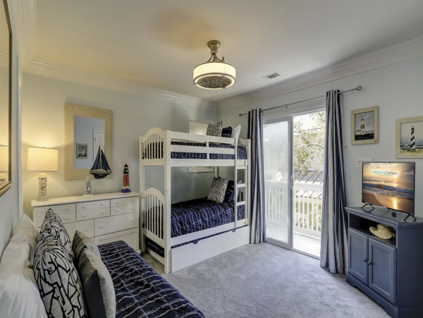 Six Bedroom Hilton Head Lovely Three Back From  Beach Pool