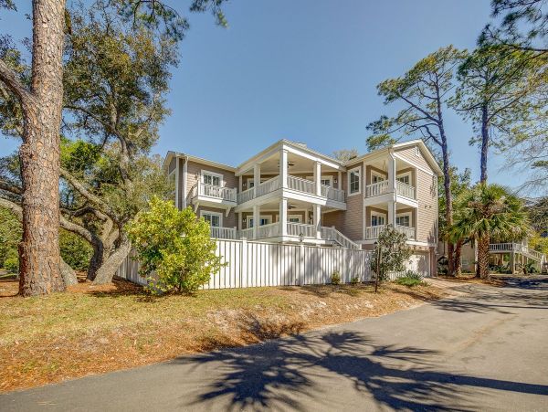 Hilton Head Home 993789