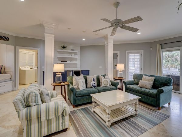 Hilton Head Home 993789