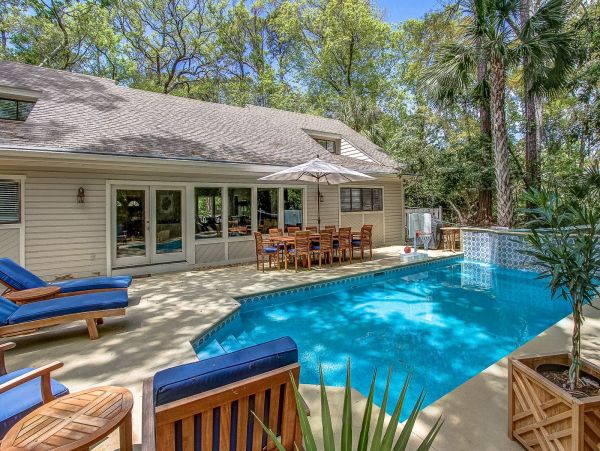 Luxury Vacation Home In Hilton Head, Short Walk to Beach