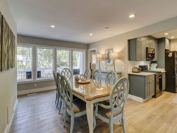 Luxury Vacation Home In Hilton Head, Short Walk to Beach