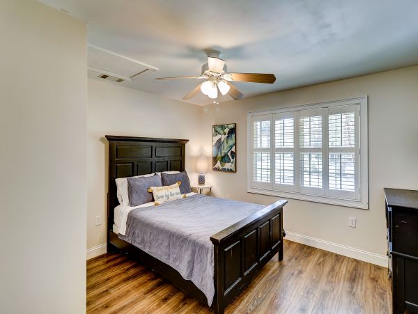 Beautiful Island Vacation Pool Home in Hilton Head Sleeps 10