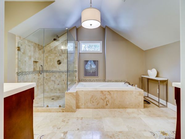 Beautiful Island Vacation Pool Home in Hilton Head Sleeps 10