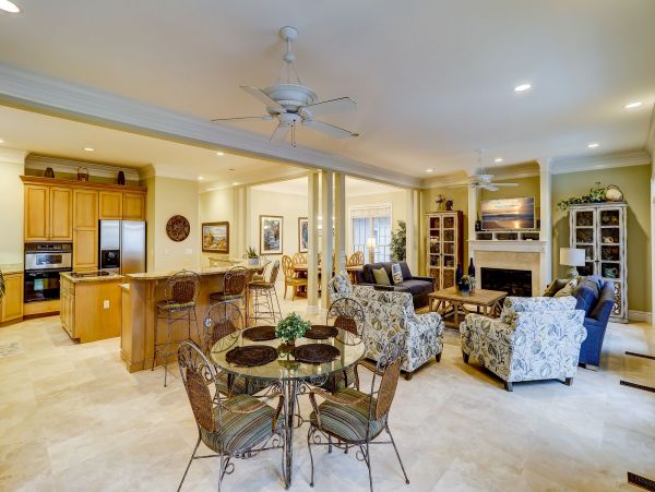 HILTON HEAD BEACHFRONT POOL HOME SLEEPS 16
