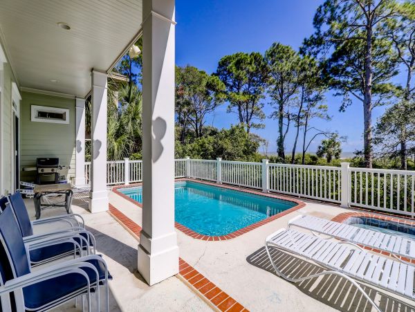 HILTON HEAD BEACHFRONT POOL HOME SLEEPS 16