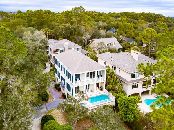 HILTON HEAD BEACHFRONT POOL HOME SLEEPS 16