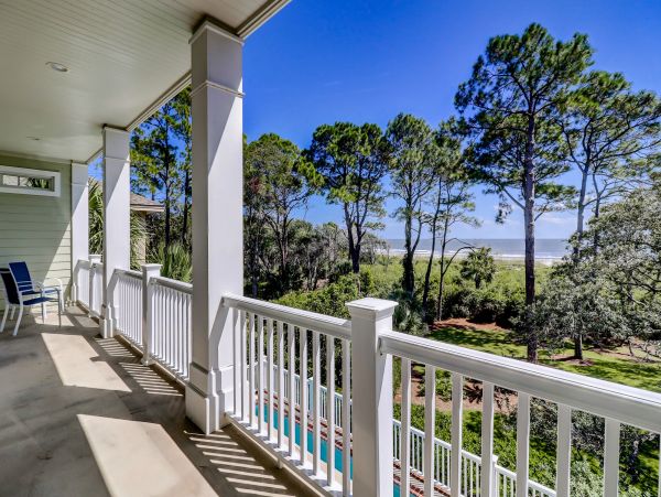 HILTON HEAD BEACHFRONT POOL HOME SLEEPS 16
