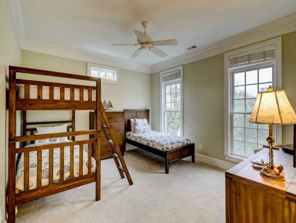 HILTON HEAD BEACHFRONT POOL HOME SLEEPS 16