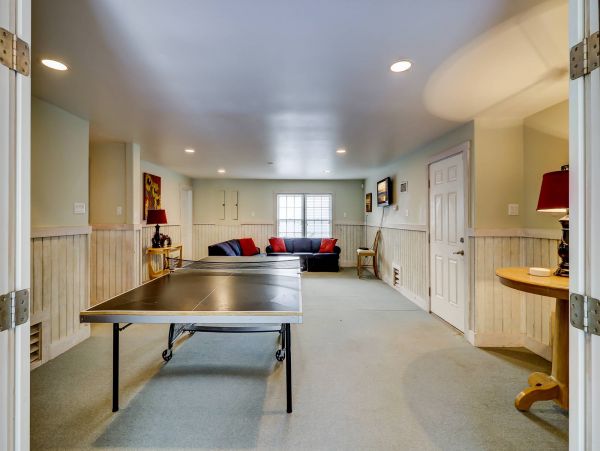HILTON HEAD BEACHFRONT POOL HOME SLEEPS 16