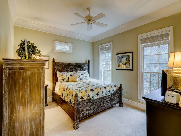 HILTON HEAD BEACHFRONT POOL HOME SLEEPS 16