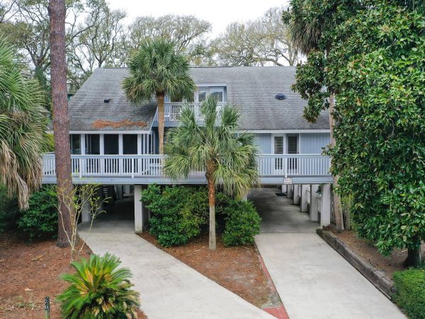 Hilton Head Five Bedroom Lovely.