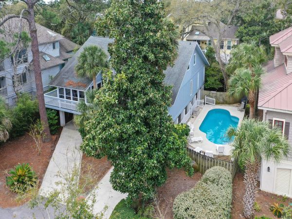 Hilton Head Five Bedroom Lovely.