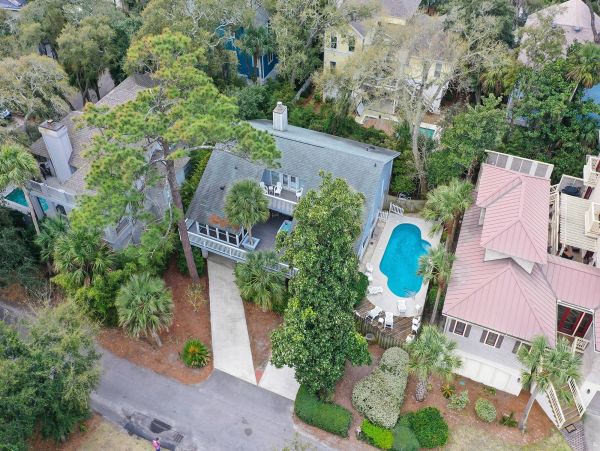 Hilton Head Five Bedroom Lovely.