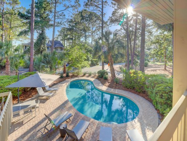 Sea Pines luxury Retreat Fabulous Interior & Beach Access