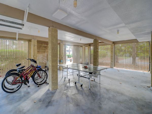 Sea Pines luxury Retreat Fabulous Interior & Beach Access