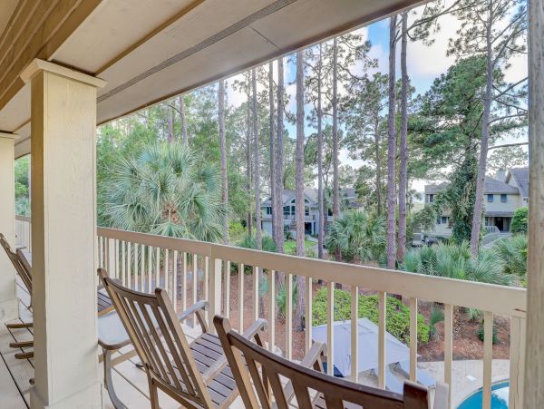 Sea Pines luxury Retreat Fabulous Interior & Beach Access
