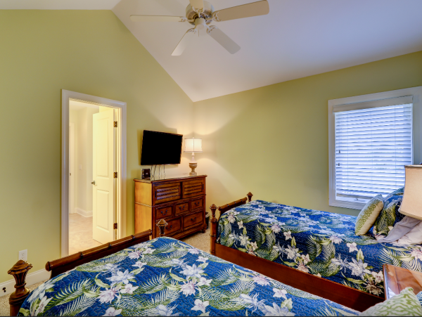 Spacious Hilton Head Rental with Pool, Spa & Game Room