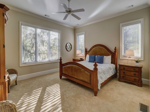 Walk to Beach Hilton Head Vacation Home 5 Bedrooms Pool