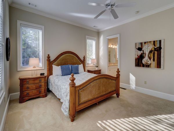 Walk to Beach Hilton Head Vacation Home 5 Bedrooms Pool