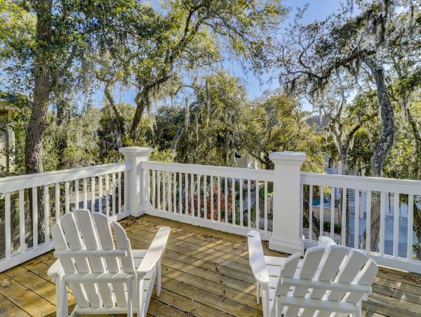 Walk to Beach Hilton Head Vacation Home 5 Bedrooms Pool