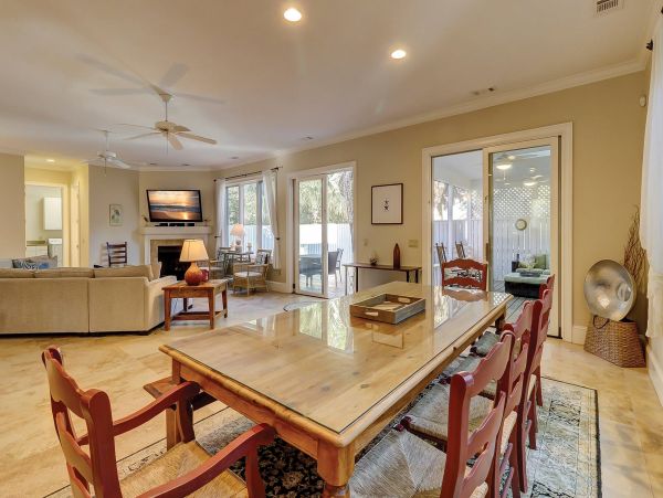 Walk to Beach Hilton Head Vacation Home 5 Bedrooms Pool