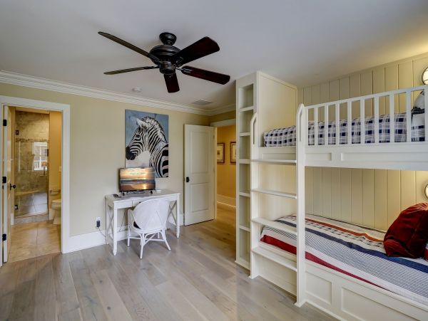 Hilton Head Island Vacation Home 6 Bedrooms near Beaches